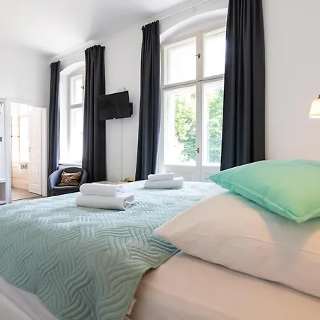Hotel Am Hain 3*