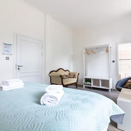 Am Hain Отель 3*