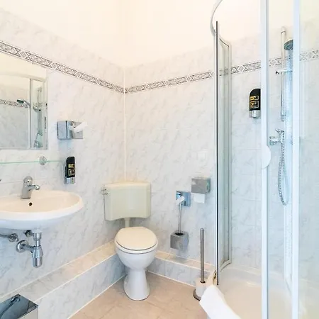 Am Hain Люббен