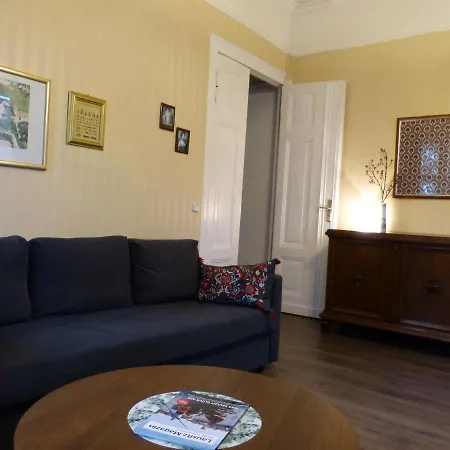 Am Hain 3* Люббен