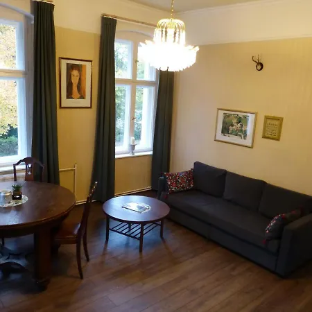 Отель Am Hain 3*